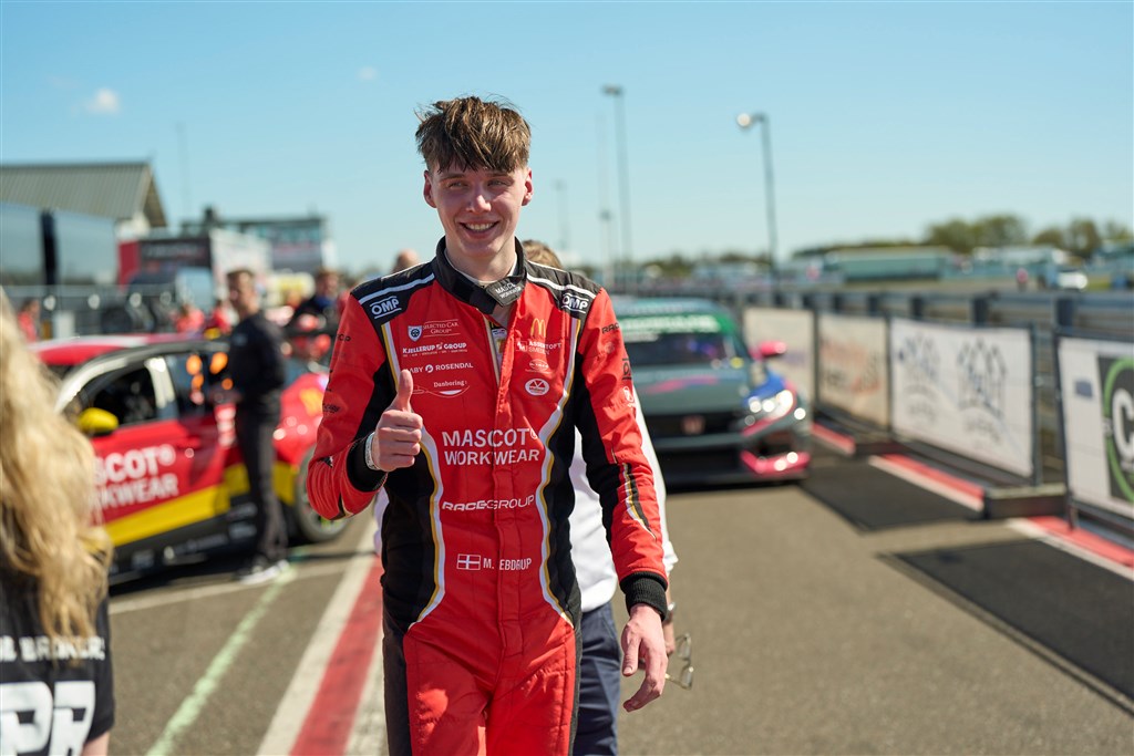 Det er Malte mod Kasper til Night Race. 
(Foto: TCR Denmark)